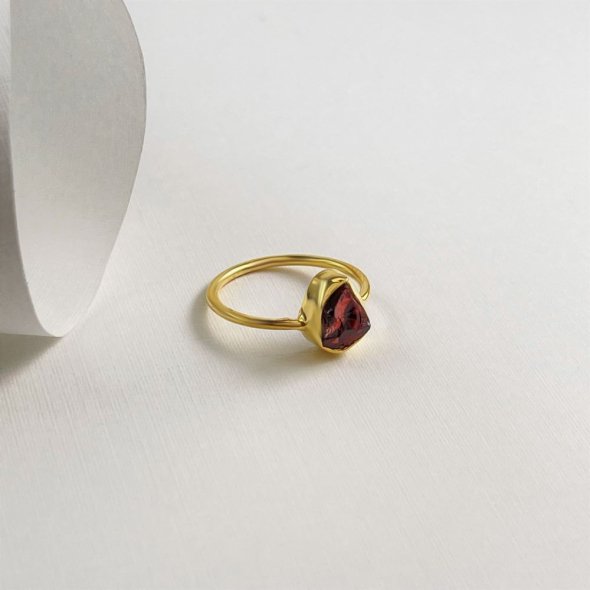Δαχτυλίδι με τριγωνικό ακανόνιστο πετράδι από γρανάδα - ΚΙΤΡΙΝΟ, ΑΣΗΜΙ, ΓΡΑΝΑΔΑ, RED, 55 - 1